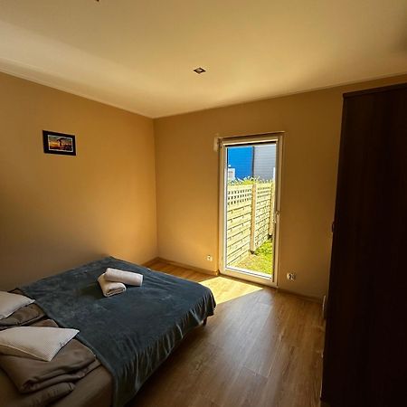 Apartamenty Ster 달로브코 외부 사진